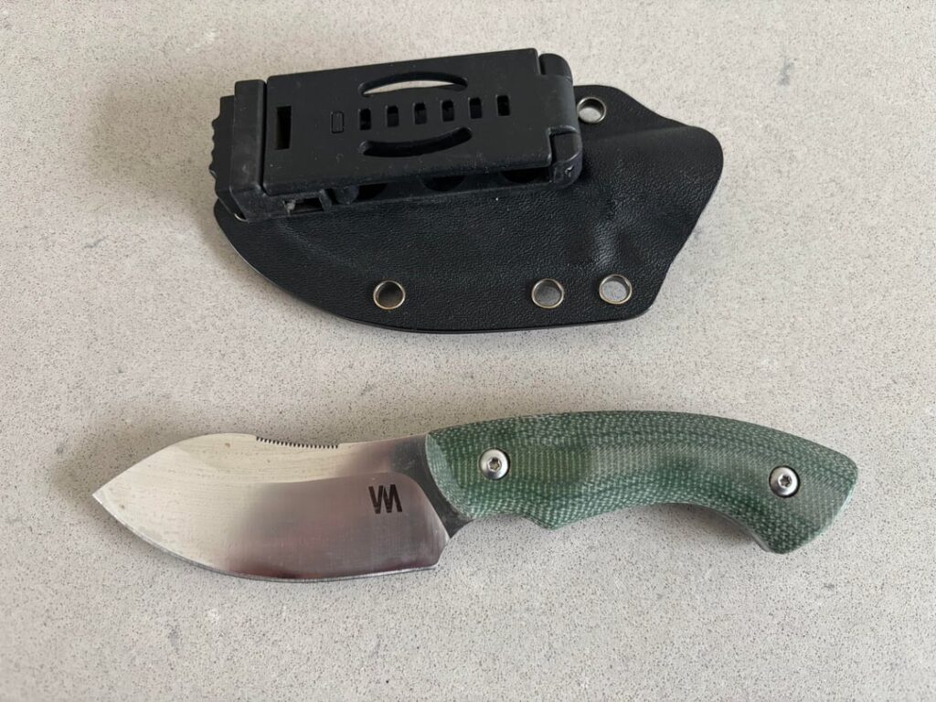 Please help me identify this knife (make, model, anything)