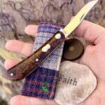 Happy Sunday! What exciting essentials are you bringing along today?