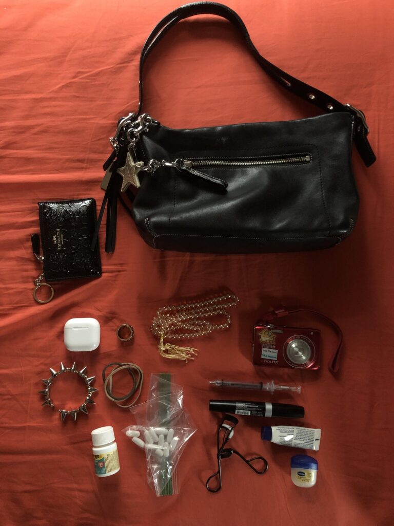 purse as someone who doesn't wear a purse often