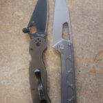 Finger choils wate precious edge space.