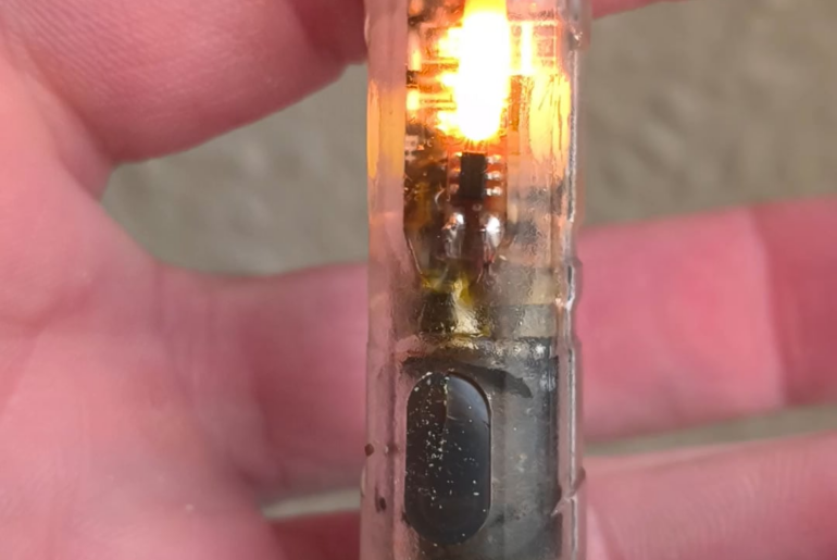 Old RovyVon A5 candle mod.