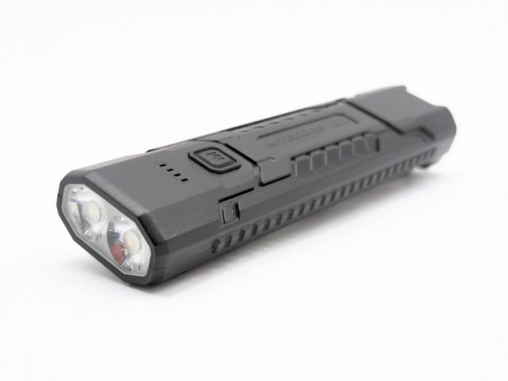 Grizzly's Nitecore EDC07 Review – Ultralight High-CRI Flatlight