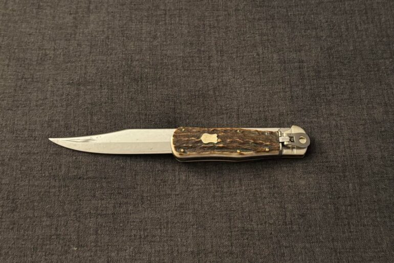 A knife I inherited, is it anything unique?