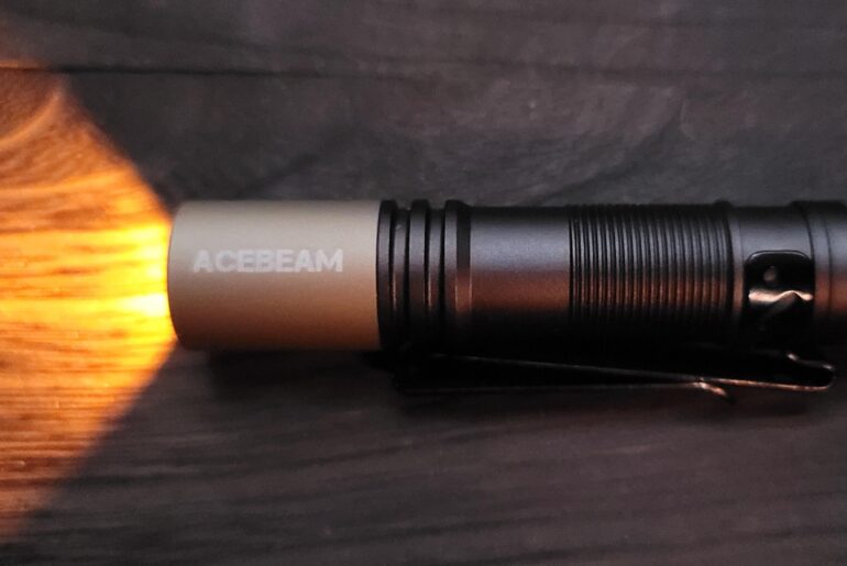 Pokelit AA with Nichia 219F 1800K