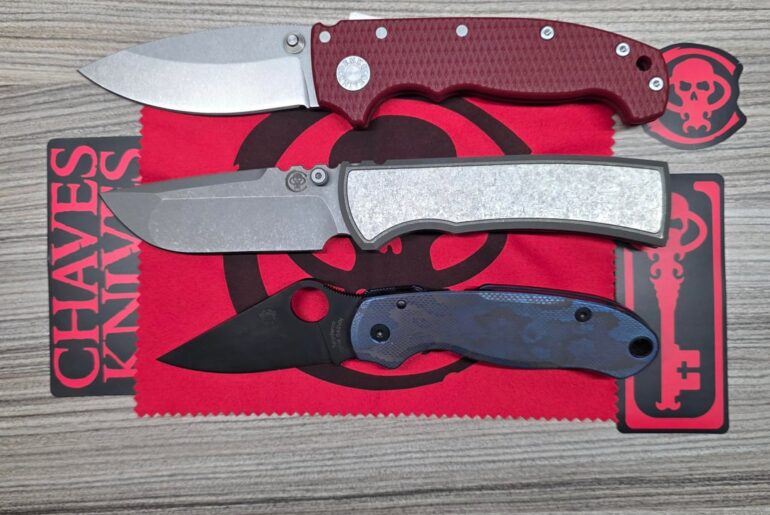 "Exclusive" Chaves 229 Redencion/ with Crystalized Titanium Magnetic Inlay 3.75" (The AD20 and PM3 for scale.)