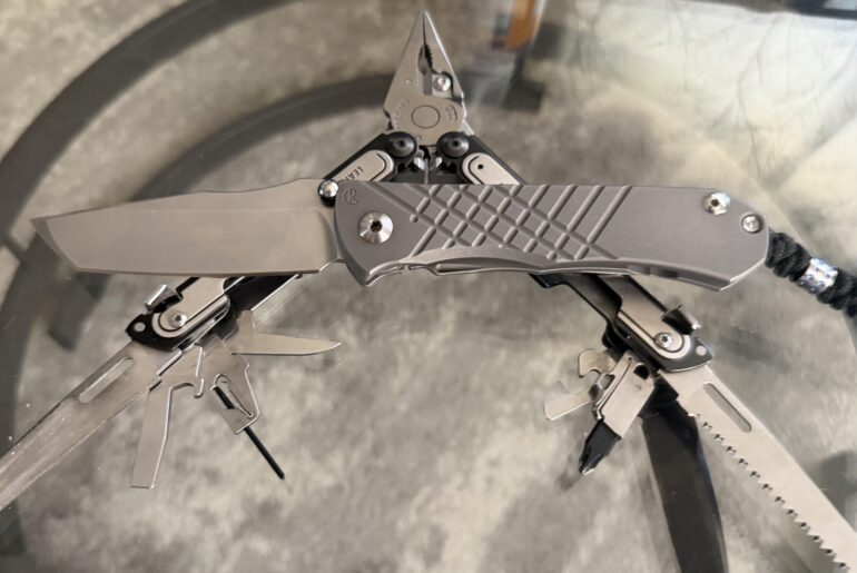 My wife just seriously upgraded my work EDC with the birthday zaan.