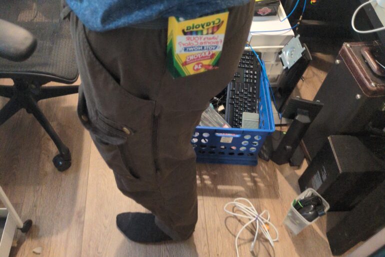 Essential part of my EDC (every day color) kit