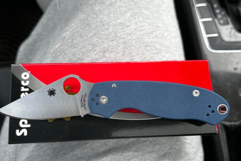 First day at work with my brand new PM3. My favourite knife I own.