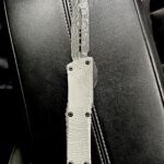 Microtech Signature Series Combat Troodon Beskar Damascus D/E