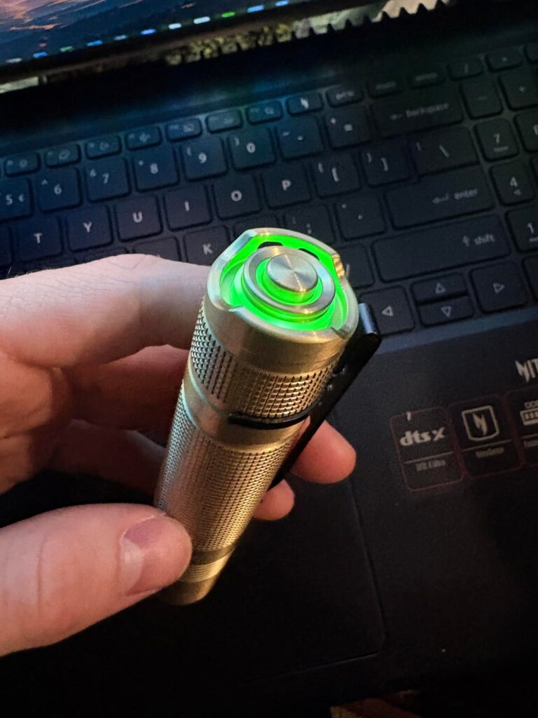 Graph of Convoy S2+ LED tail cap/switch/button drain over time (green)
