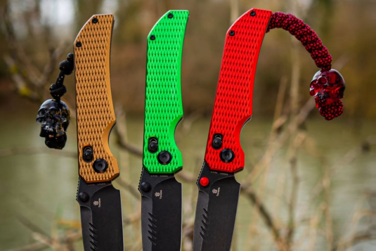 The Tenable knives Eaglestrike Family 💛💚❤️ How do you like them ?