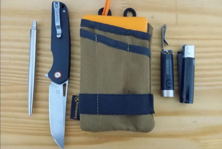 I just love my pouch - looks so neat