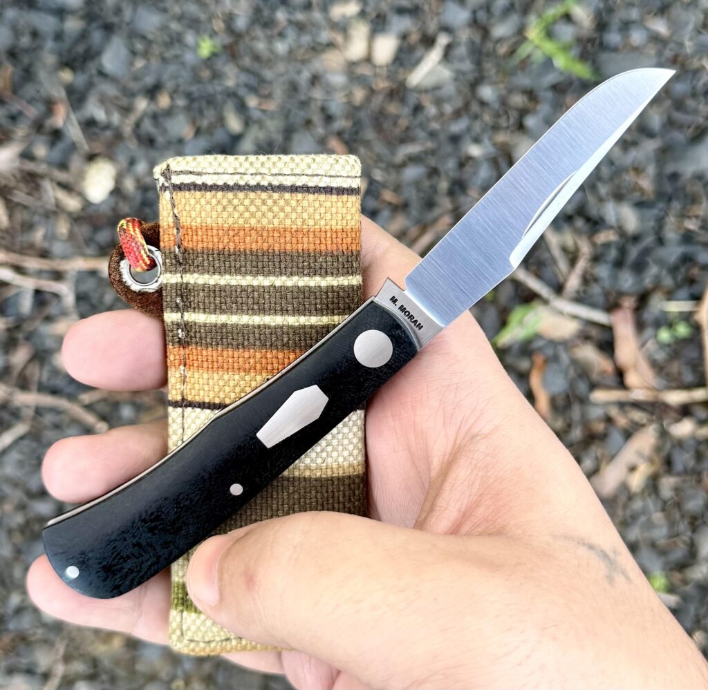 The kids have been sick all week 😩, but thank goodness it’s Friday, and front pocket Friday at that!