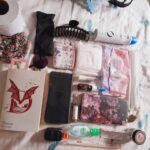 What does my bag and content say about me?🖤🍓