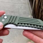 Which Pro-tech knife is this?