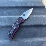 Sticking with one knife.