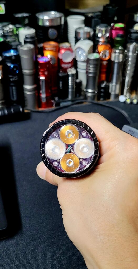 I got a fireflies e04 from my friend but the optic is quite weird. Is this a stock optic?