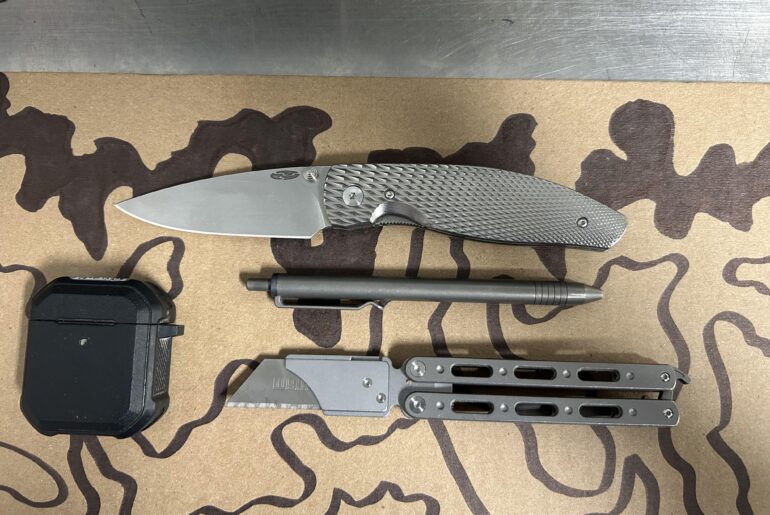 Today’s carry…. What’s in your pocket