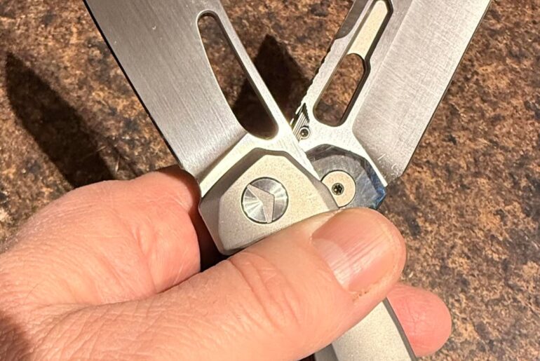 It’s time: TGIF Carries ☑️