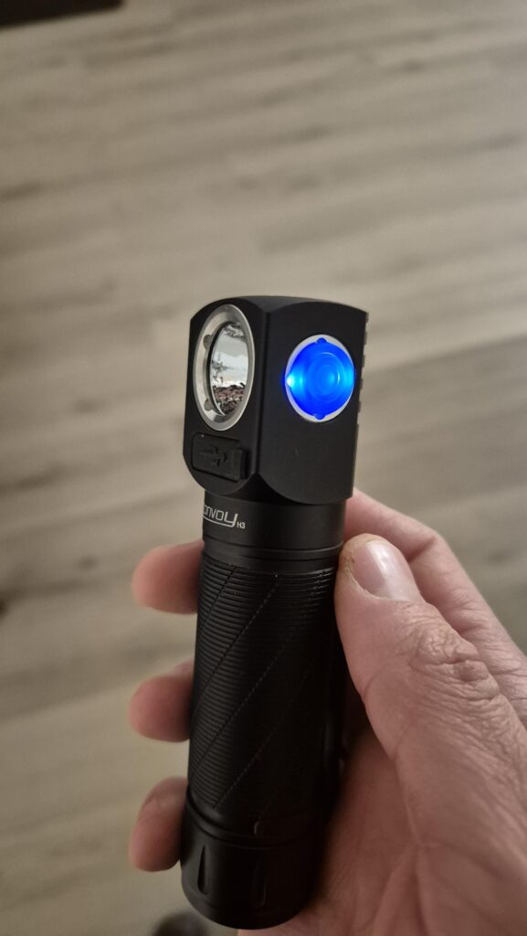 Convoy H3 blinking