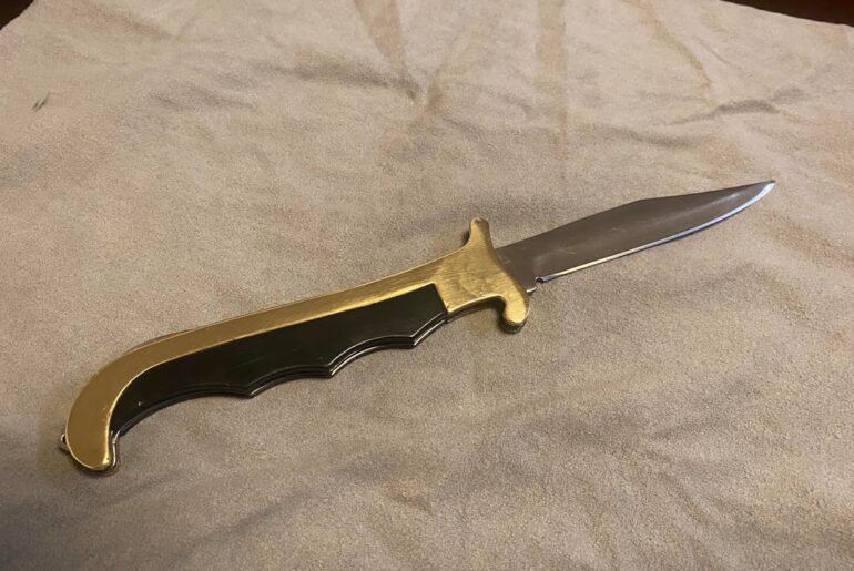 Does anyone know this knife?