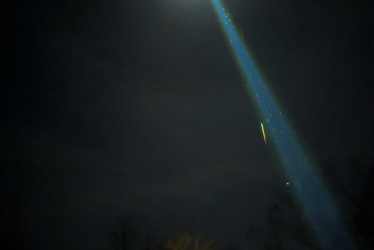 charging up the moon with my wp3