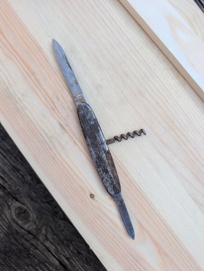 Tips on restoring this little multitool?