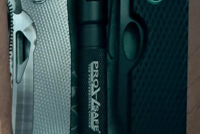 👀ThuRsdaY CaRRieS👀