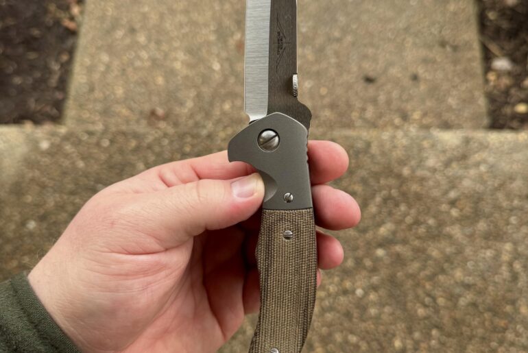 Today’s Blade: Emerson Custom Mini Roadhouse #NKD