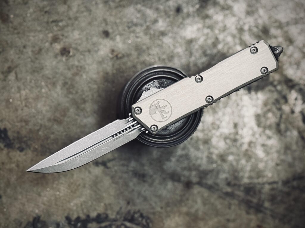 NKD Executive Scarab in natural clear.