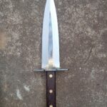 Did I get a faulty svord hog beater from knife center.com.