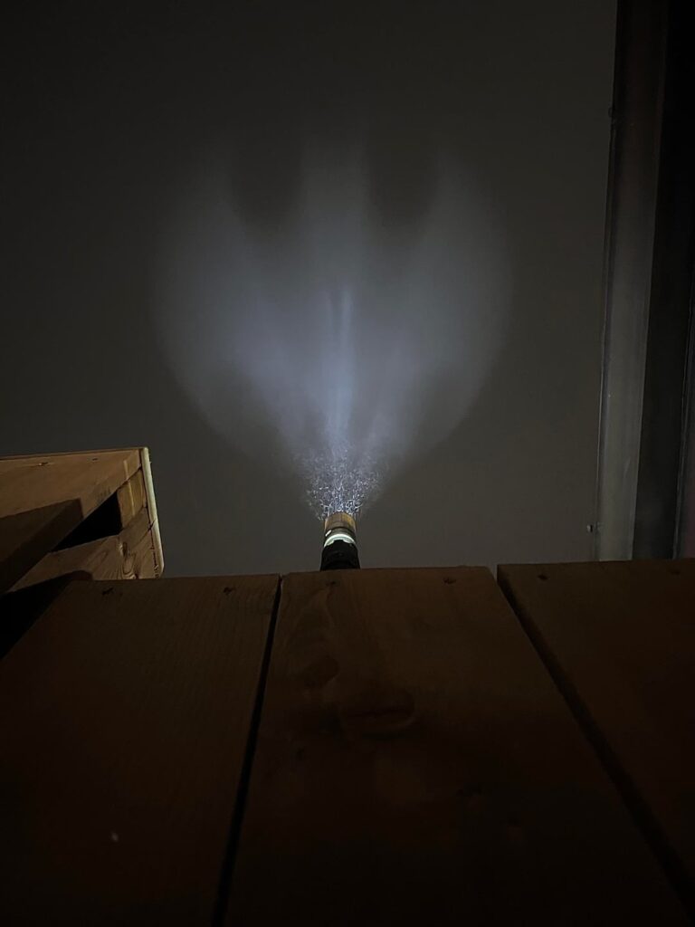 Reverse Bat Signal with Jetbeam RRT M2S
