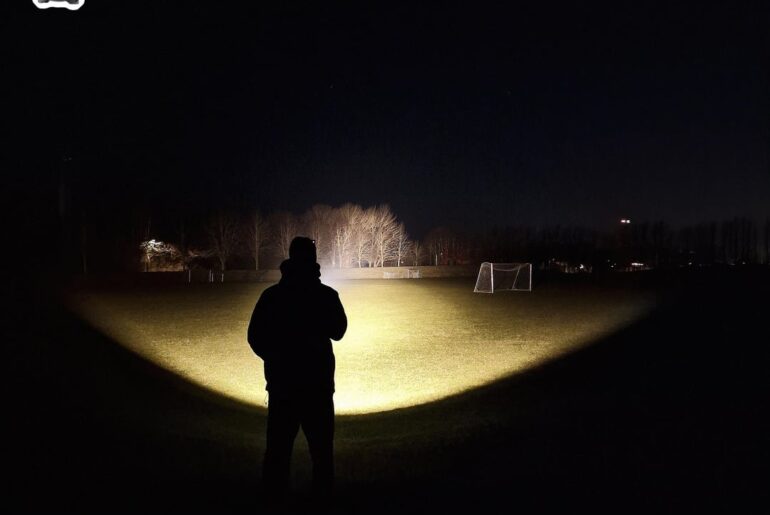 Convoy L21A SMO - LHP73B (3000K/4000K/5000K) - Beamshot/Color Properties comparisons.