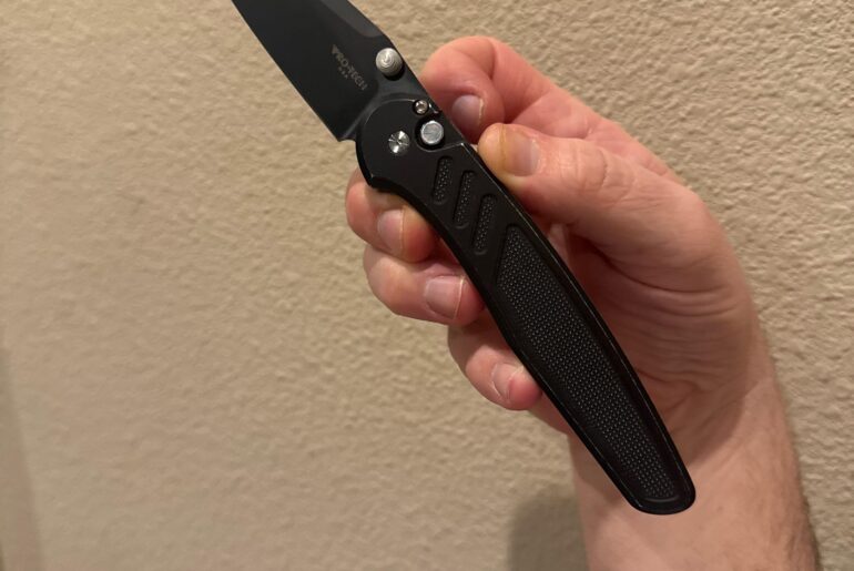 Happy Friday & NKD! Protech Avalon