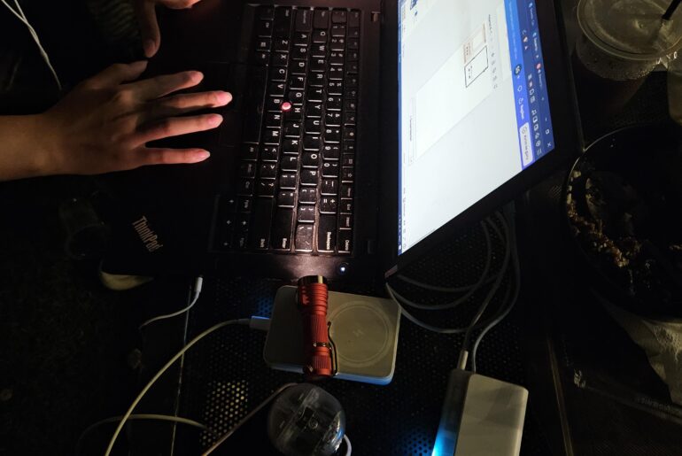 Crappy beam shot D3aa at cafe.