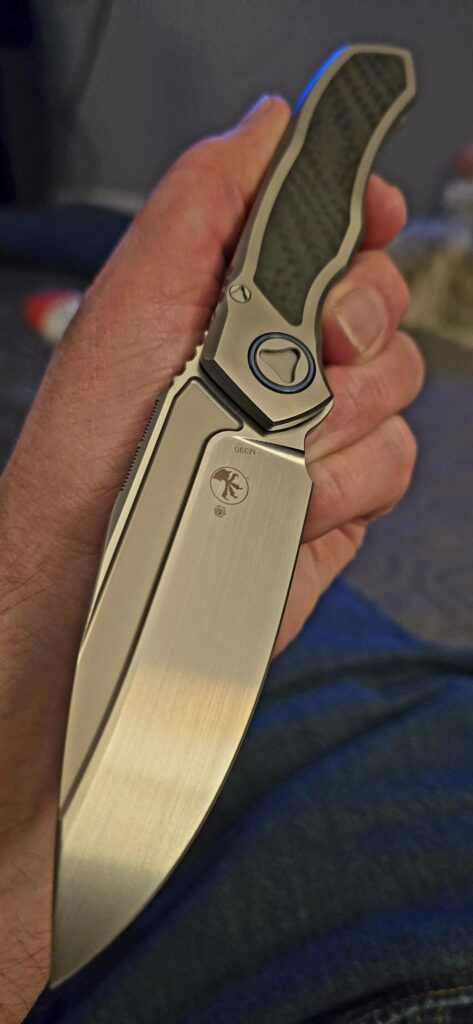Microtech Anax