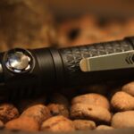 [Review] FireFlyLite Comet X4Q: The flashlight enthusiast compact light cannon