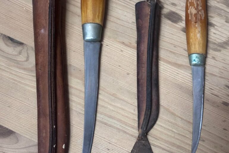 Old knife identification