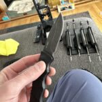 Carry off a fixed blade