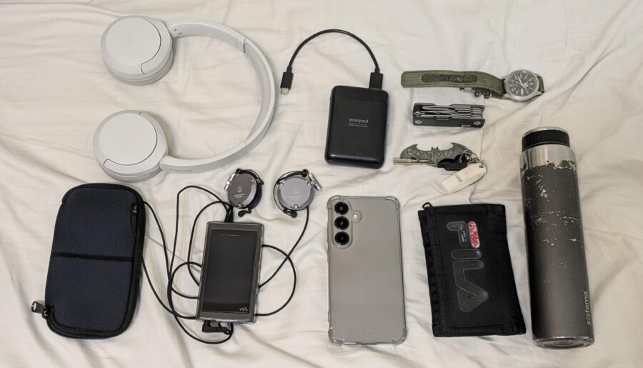 An EDC of a college student