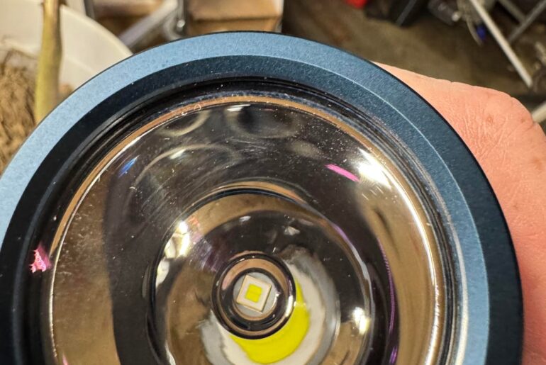 Wurkkos TS27 emitter swapped to FFL707a 4000k rosy