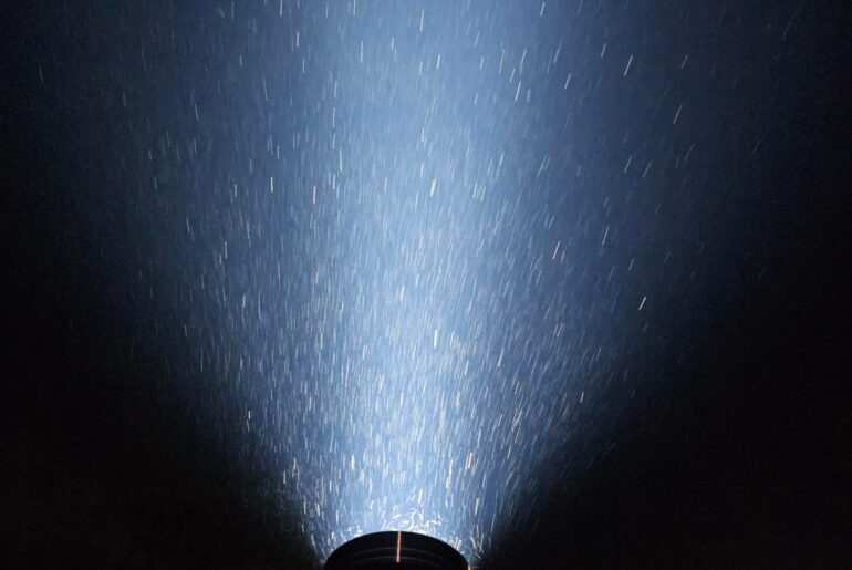 DDH-F8A beams. Roughly 80-90k lm, 15k sustain.