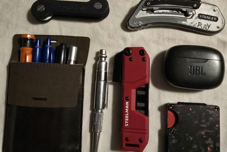 Construction worker EDC