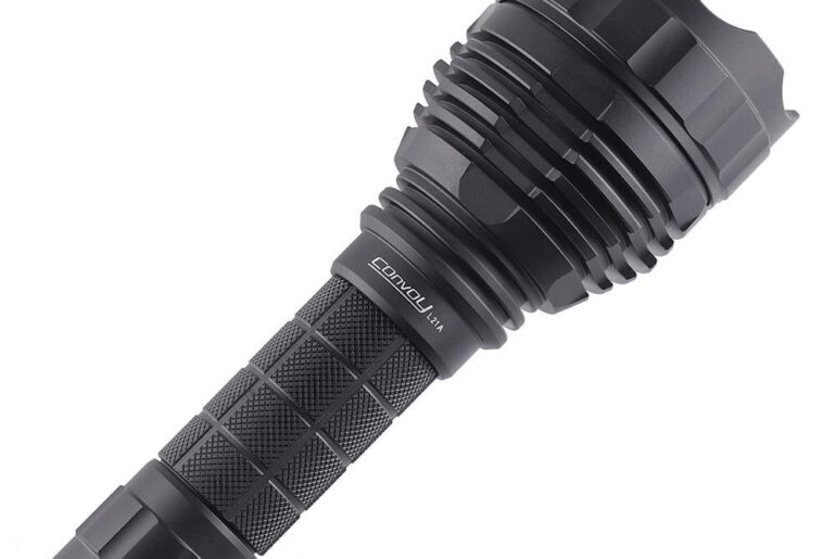 Convoy L21A with SFT-42R 6500K and L73B 5000K