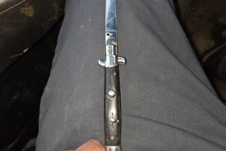 Knife identification