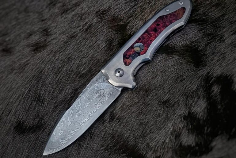 Here's 2 full customs I did. Damasteel or Cu Mai blade?