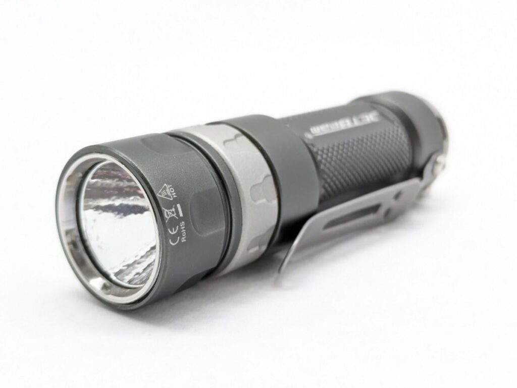 Jetbeam RRT01 2020 / V3 Review – Now THIS is Rotary