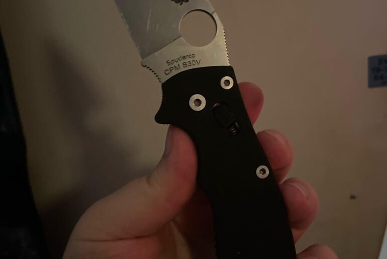 New to me pawn shop find. Manix 2
