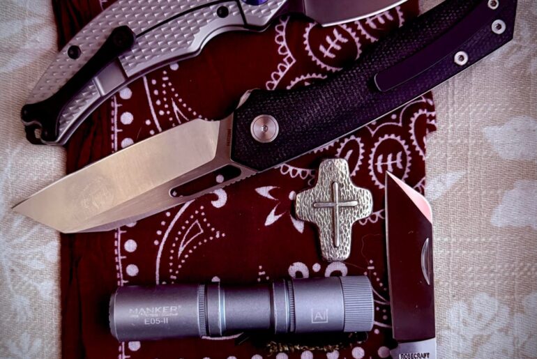 Monday Carries ☑️