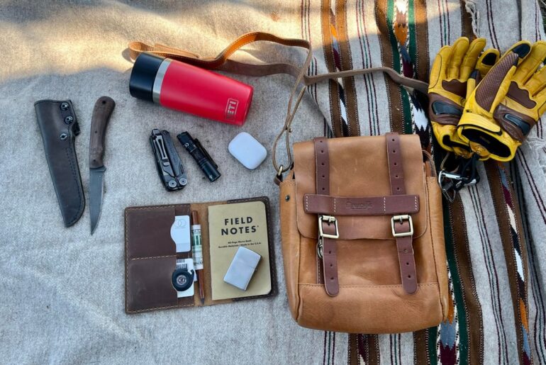 Replaced my EDC satchel with a tank bag